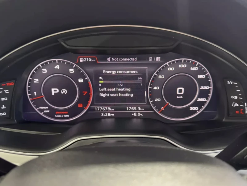 Audi Q7 АВТОКРЕДИТ, снимка 14 - Автомобили и джипове - 52749744