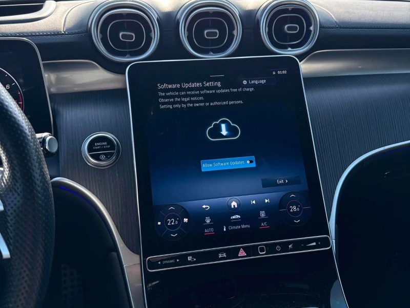 Mercedes-Benz GLC 300 С РЕГИСТРАЦИЯ & АВТО КРЕДИТ, снимка 9 - Автомобили и джипове - 53573729