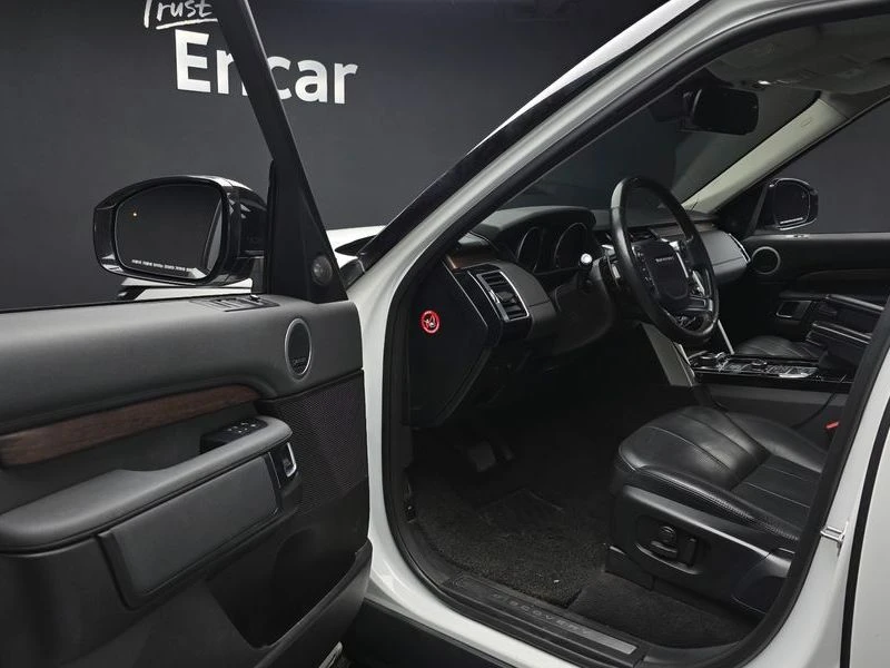 Land Rover Discovery 2.0 Automatic, снимка 10 - Автомобили и джипове - 55844115