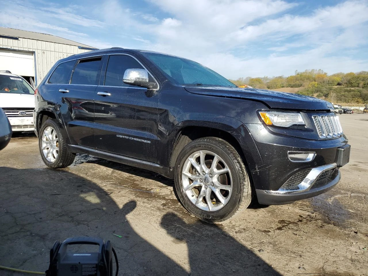 Jeep Grand cherokee 5.7 V8HEMI* SUMMIT* DISTRONIC* 8ZF* PANORAMA* 4X4* - изображение 2