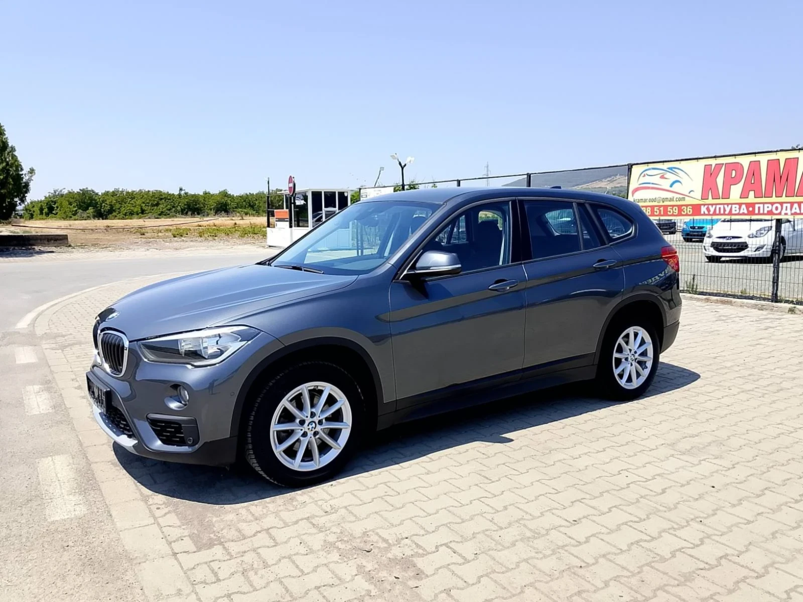 BMW X1 2.0 D - изображение 2