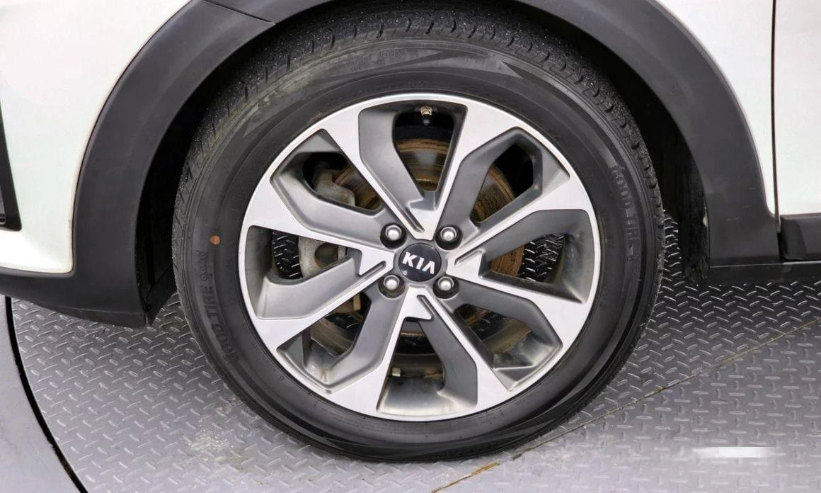 Kia Stonic Diesel 1.6 Trendy * -   *  | Mobile.bg   5