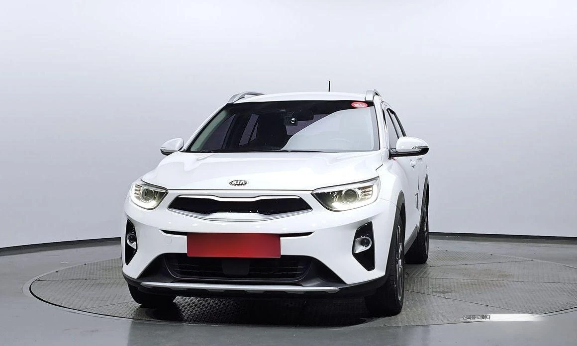 Kia Stonic Diesel 1.6 Prestige * НАЙ-ДОБРА ЦЕНА В БЪЛГАРИЯ*  - изображение 3