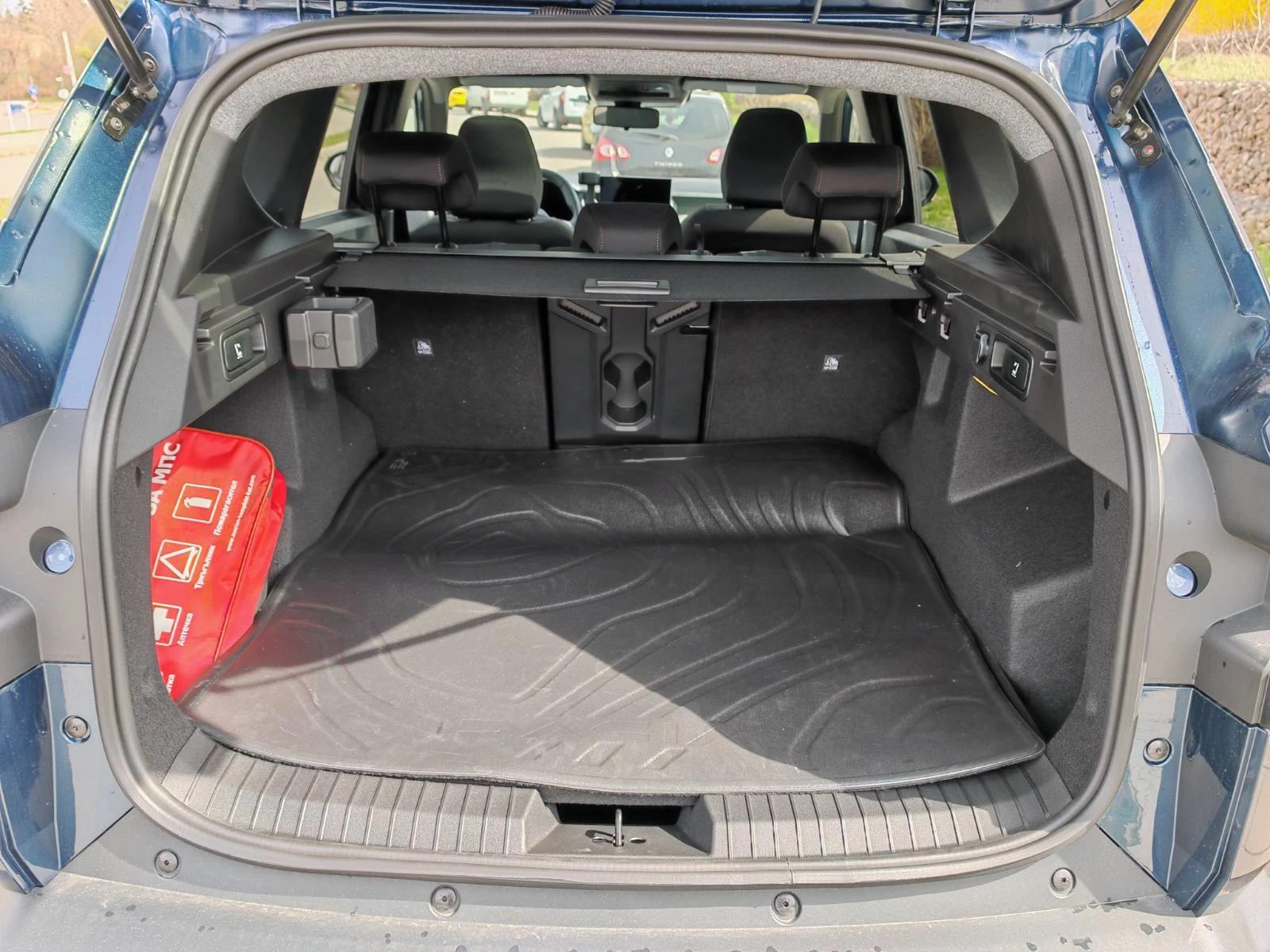 Dacia Bigster 4900  , 1.2TCe 4x4 Extreme | Mobile.bg   7