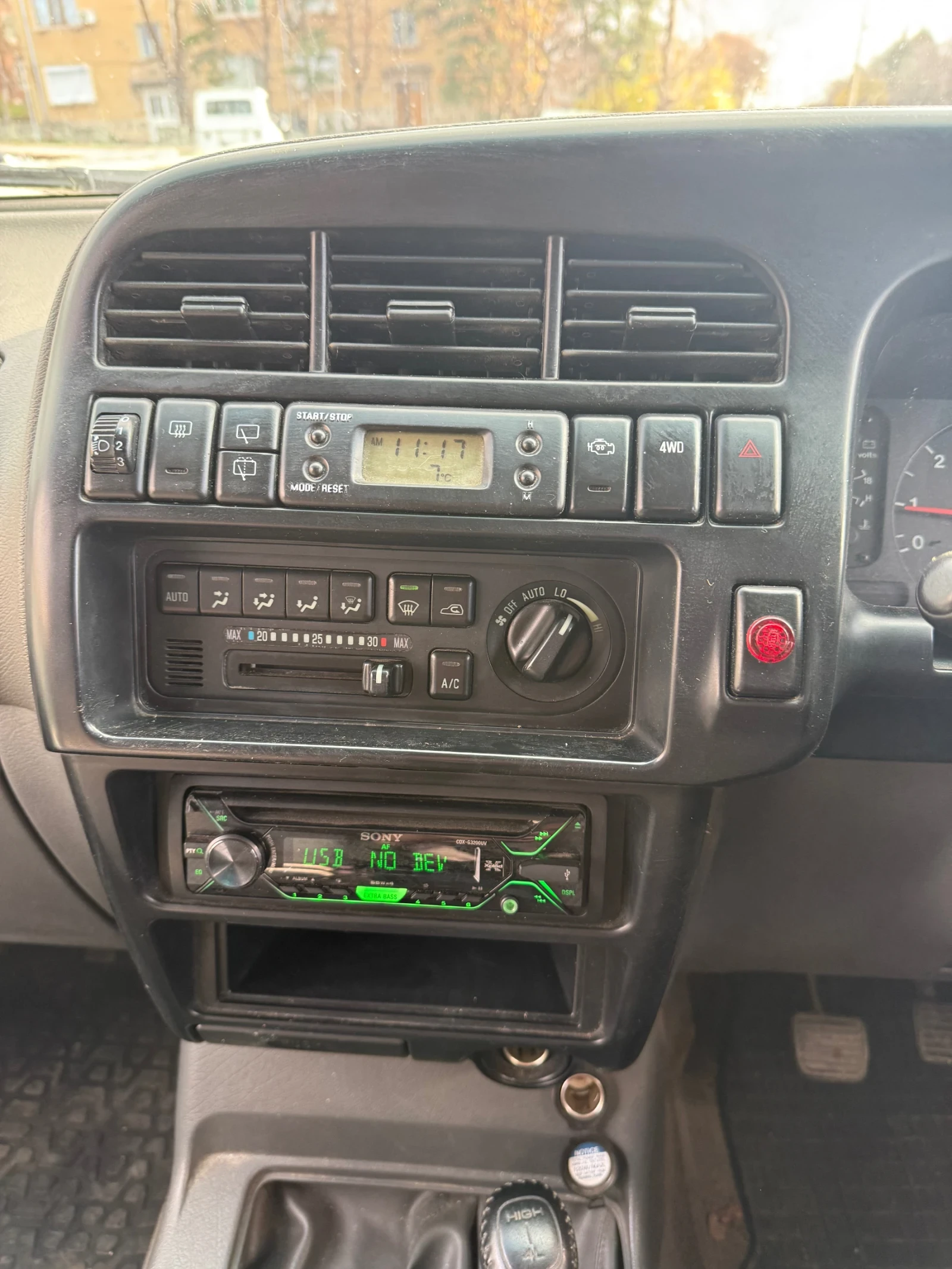 Isuzu Trooper 3.0 - изображение 7