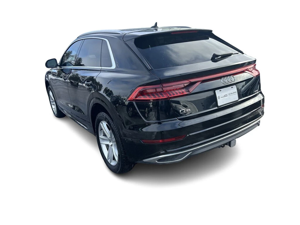 Audi Q8 3.0TFSI| 360| ПАНО| ОБДУХВАНЕ - изображение 5