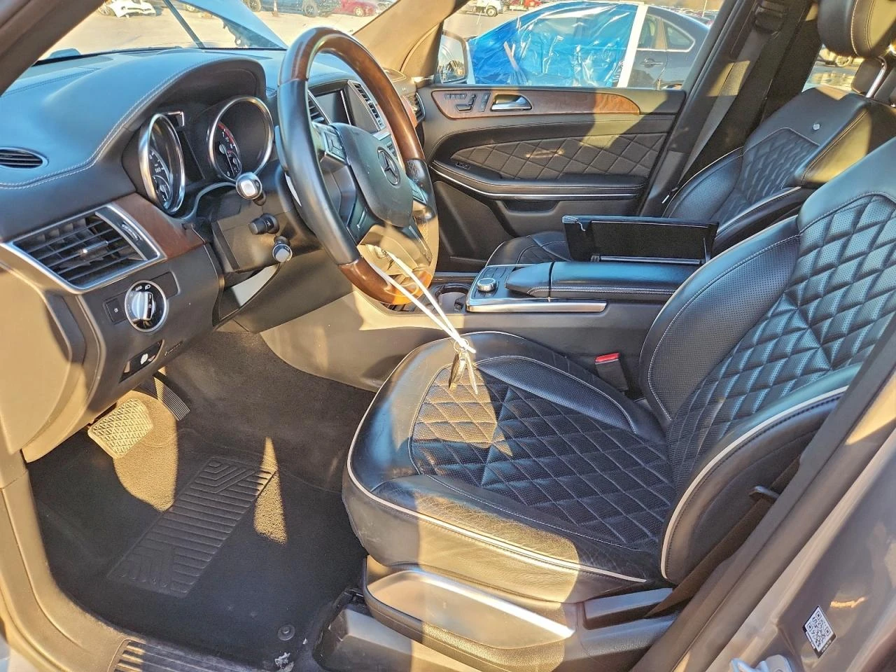 Mercedes-Benz GL 550 * 4MATIC* 360* DISTRONIC*  - изображение 10