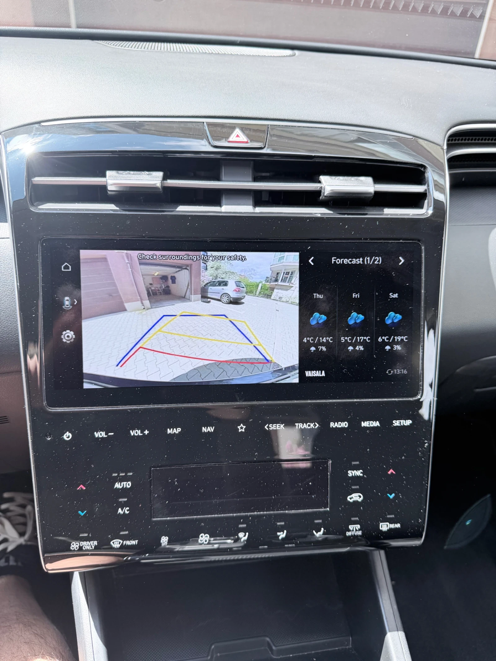 Hyundai Tucson Plug-In Hybrid AWD, снимка 9 - Автомобили и джипове - 54295609