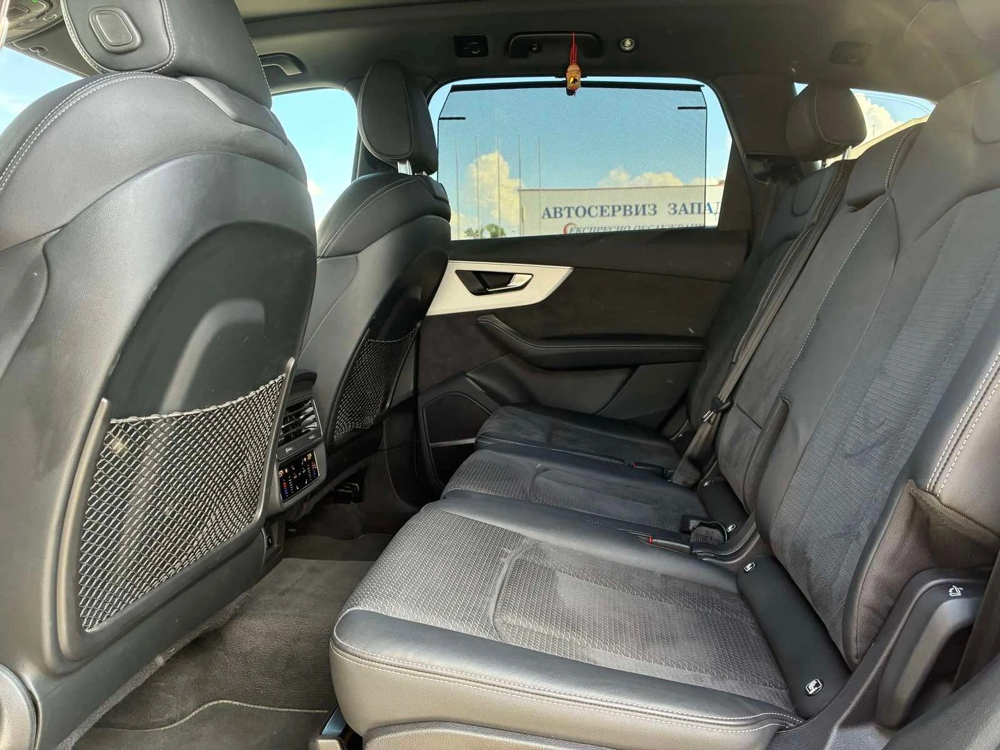 Audi Q7, снимка 13 - Автомобили и джипове - 56422151