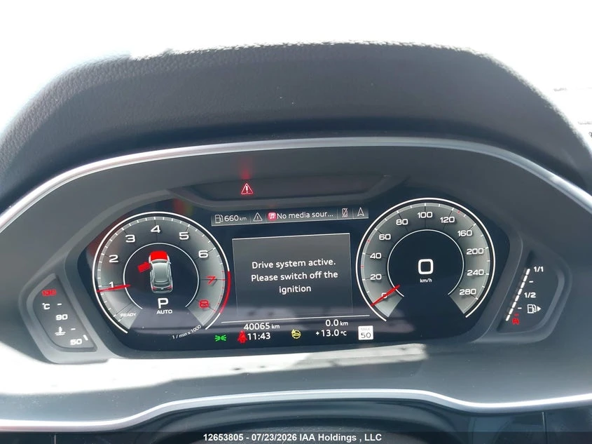 Audi Q3 TECHNIK| B&O| 360| DISS| HUD| КЛИП НА МОТОРА| , снимка 11 - Автомобили и джипове - 55539357