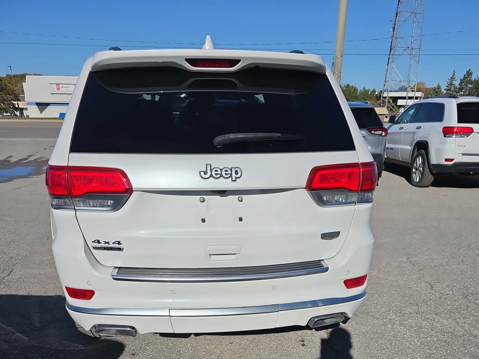 Jeep Grand cherokee * Summit * CARFAX * ОПЦИЯ ЗА ФИНАНСИРАНЕ , снимка 12 - Автомобили и джипове - 55849961