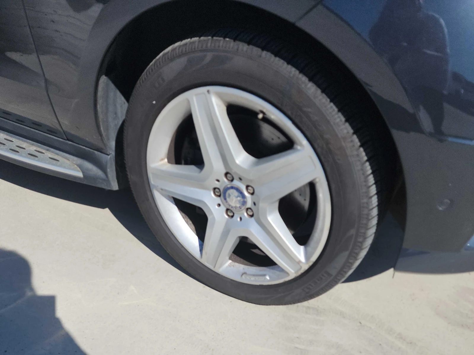 Mercedes-Benz ML 350 4MATIC* CARFAX * HARMAN KARDON * ПОДГРЕВ, снимка 6 - Автомобили и джипове - 56122921