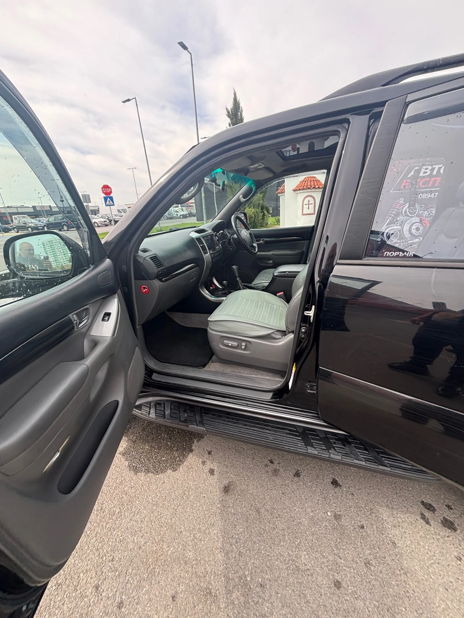 Toyota Land cruiser, снимка 11 - Автомобили и джипове - 56257457