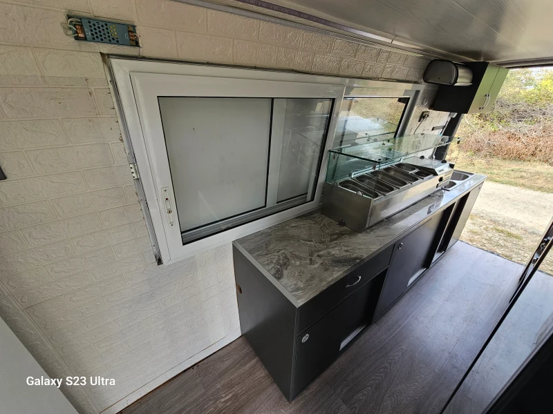 Mercedes-Benz Sprinter 313 МОБИЛНА СКАРА, снимка 10 - Бусове и автобуси - 52230230