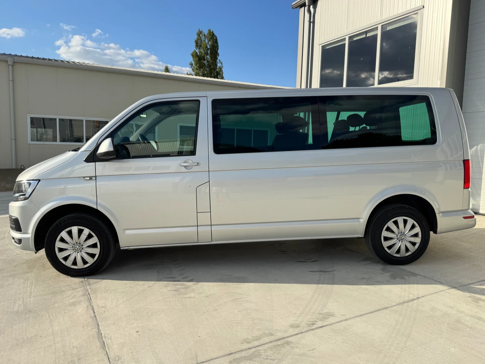 VW Caravelle 2.0TDI DSG 8+ 1 �����-���!! | Mobile.bg � ����������� 2