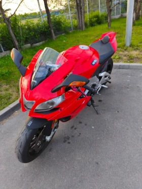 Aprilia RSV4, снимка 2