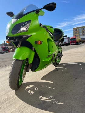 Обява за продажба на Kawasaki Ninja ZX12R ~9 999 лв. - изображение 1