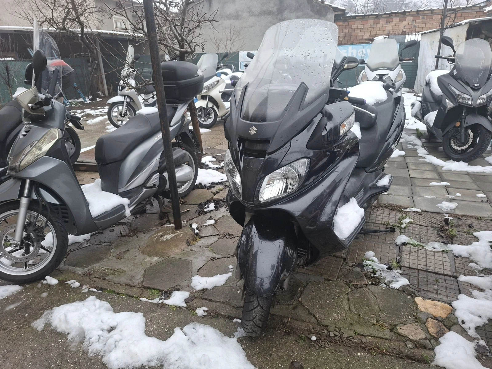 Suzuki Burgman Exekutive ����� ������� ������ ��������� | Mobile.bg � ����������� 16