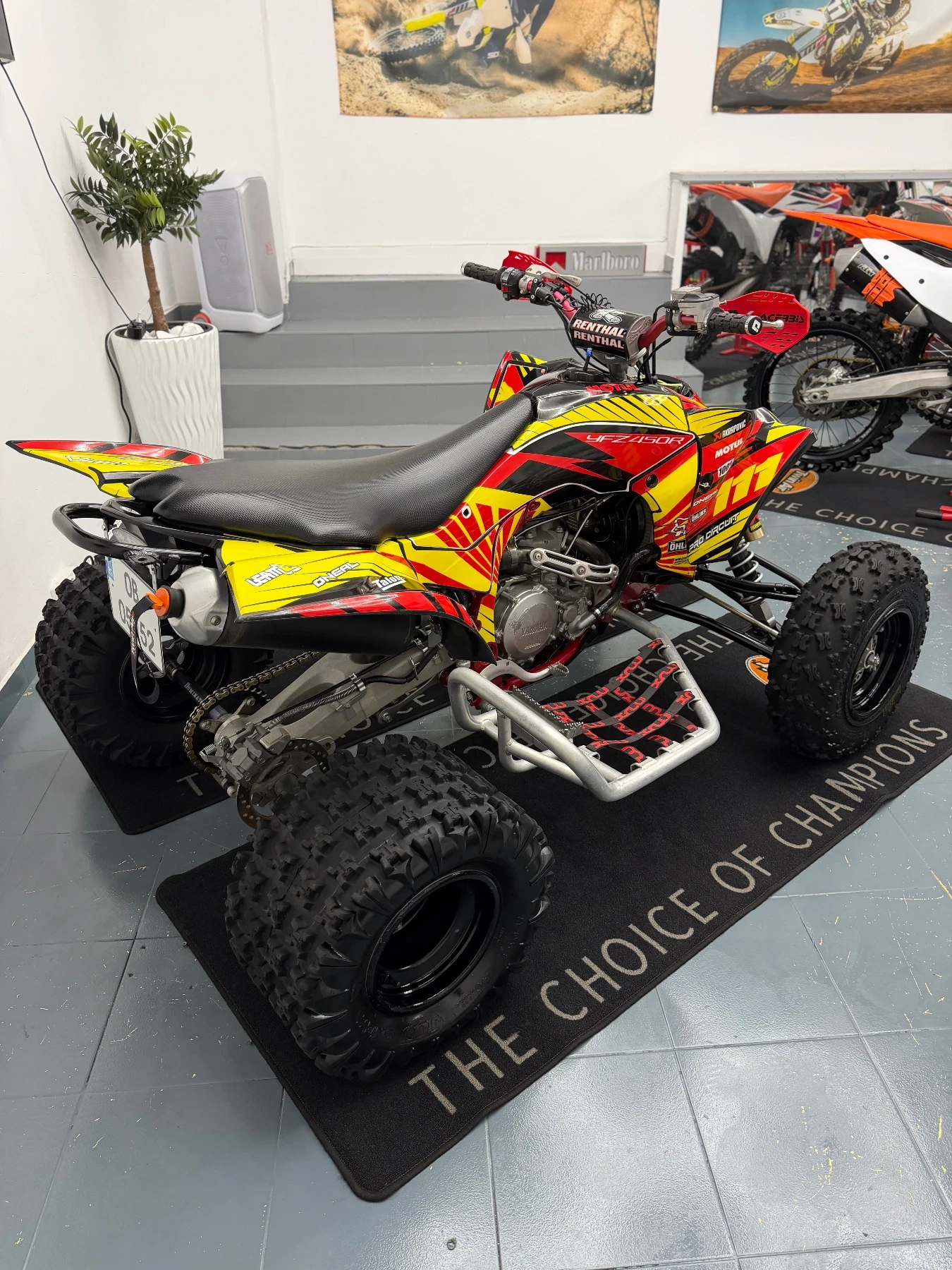 Yamaha Yfz 450 R /Dominator задна ос /Регистрация /Като ново, снимка 4 - Мотоциклети и мототехника - 55251773