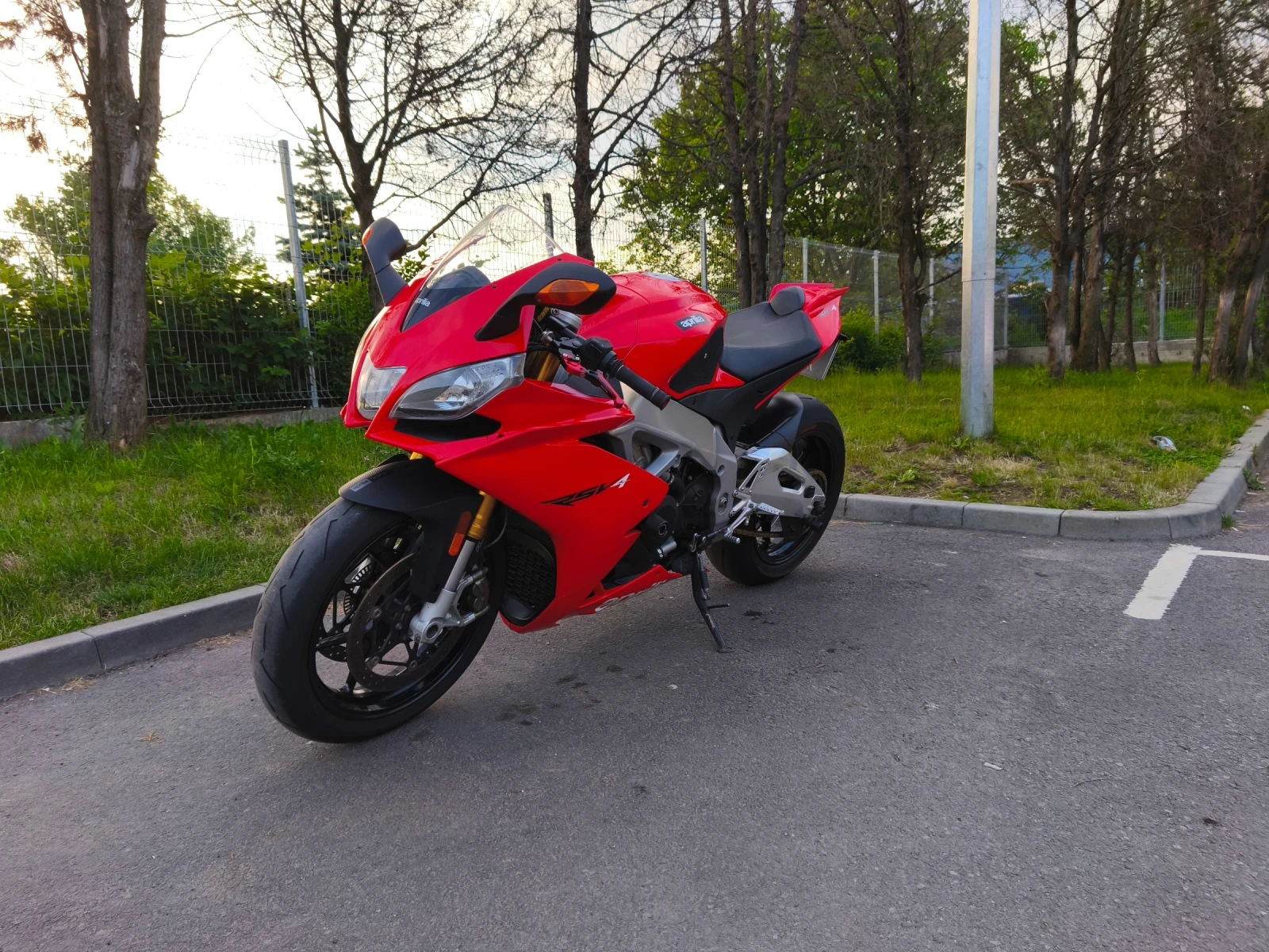 Aprilia RSV4, снимка 10 - Мотоциклети и мототехника - 55806649