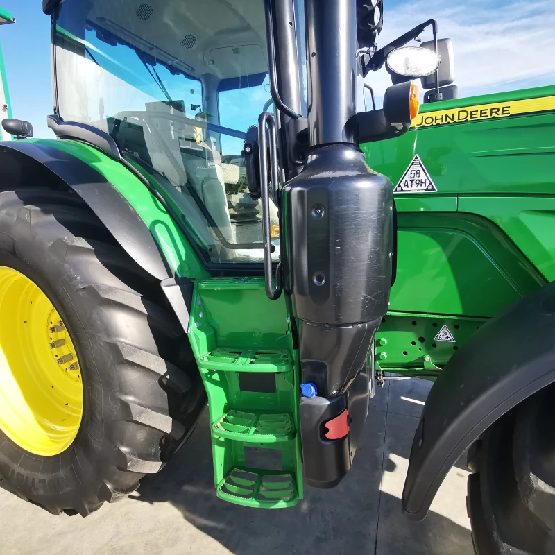 Трактор John Deere 6155R  осигурен лизинг с 3, 3% годишна лихва , снимка 5 - Селскостопанска техника - 43596624