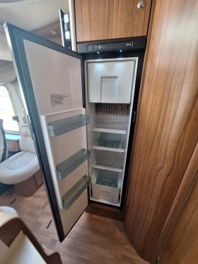 Кемпер HYMER / ERIBA B 678, снимка 16