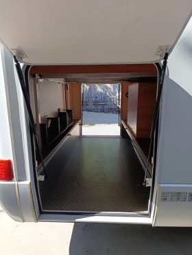 Кемпер HYMER / ERIBA B698CL, снимка 12