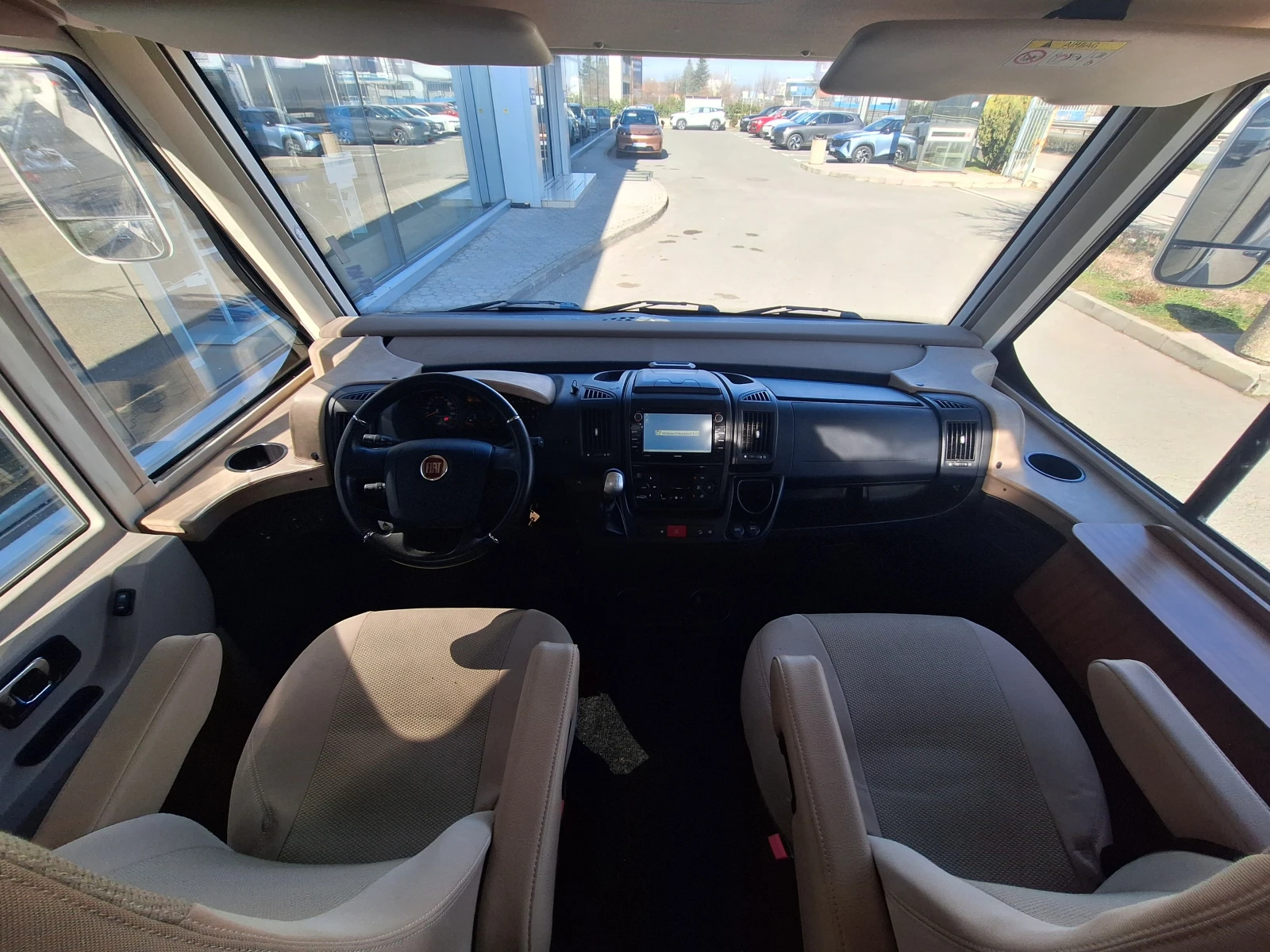 Кемпер HYMER / ERIBA B 678, снимка 13 - Каравани и кемпери - 53793705