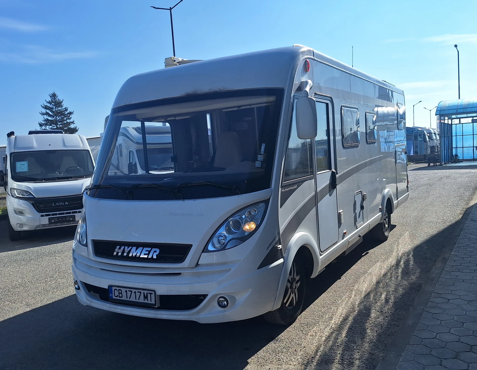 Кемпер HYMER / ERIBA B 678, снимка 2 - Каравани и кемпери - 53793705
