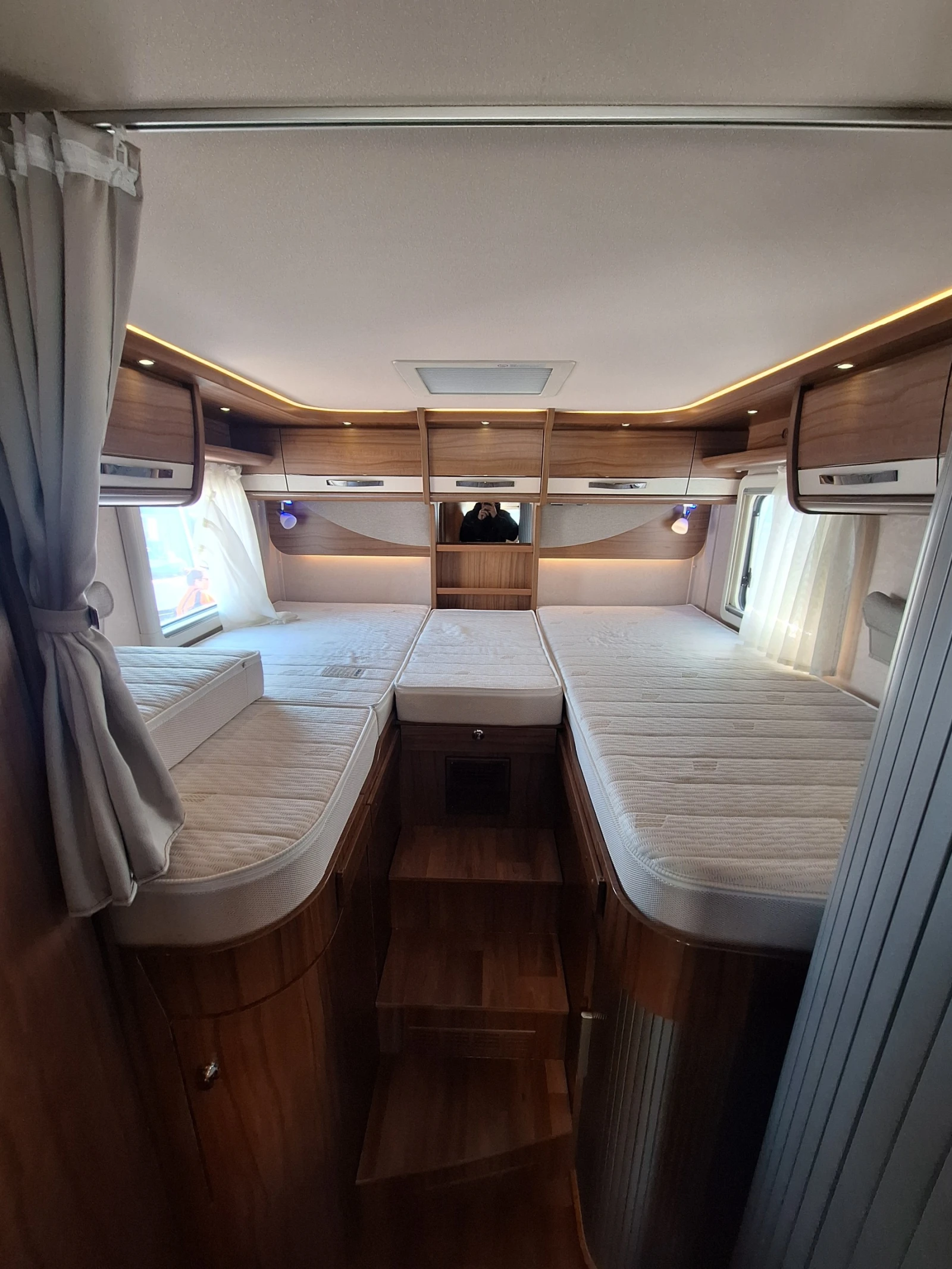 Кемпер HYMER / ERIBA B 678, снимка 7 - Каравани и кемпери - 53793705