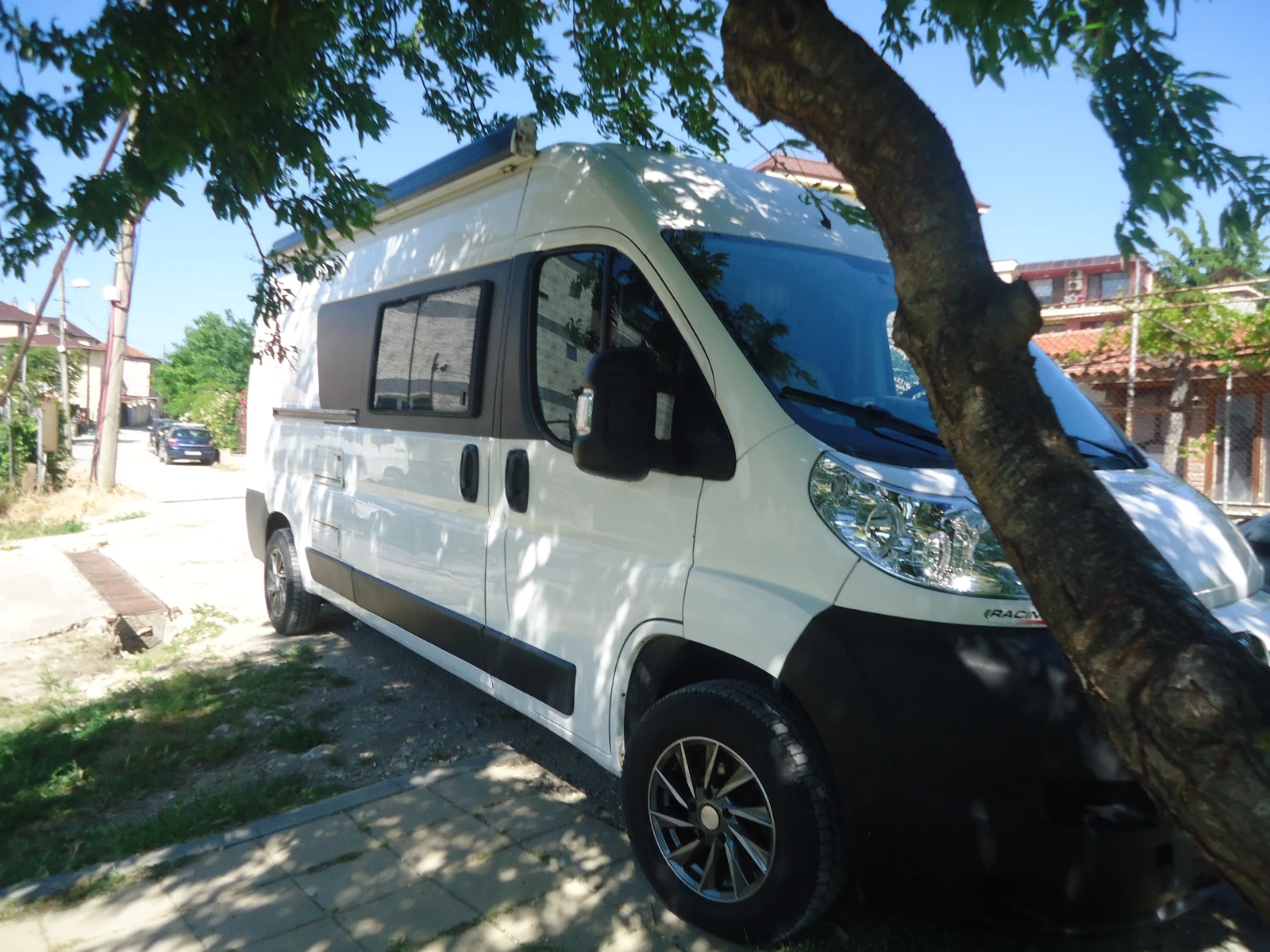 Кемпер Peugeot boxer, снимка 2 - Каравани и кемпери - 54720234