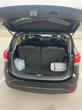 Kia Carens, снимка 6