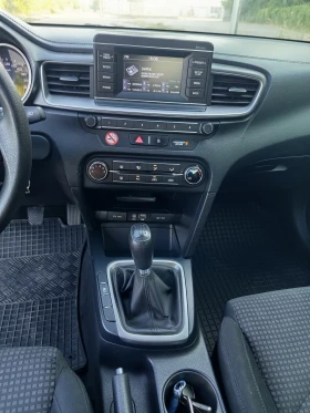 Kia Ceed, снимка 11