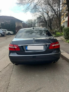 Mercedes-Benz E 350 Седан, снимка 5