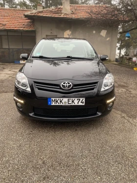 ����� �� �������� �� Toyota Auris 1.6 Executive  ��������� 