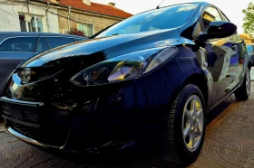 ������ Toyota Yaris