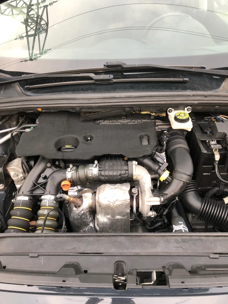 Peugeot 308 1.6HDI 92 ks, снимка 10 - Автомобили и джипове - 51812928