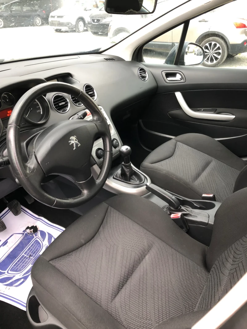 Peugeot 308 1.6HDI 92 ks, снимка 8 - Автомобили и джипове - 51812928