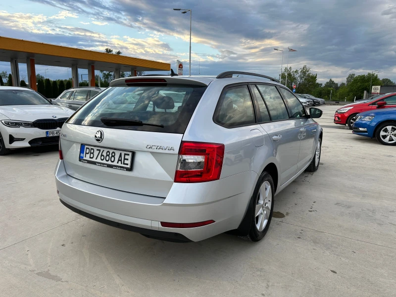 Skoda Octavia В-Гаранция-2.0-A/T-150kc, снимка 5 - Автомобили и джипове - 45462255