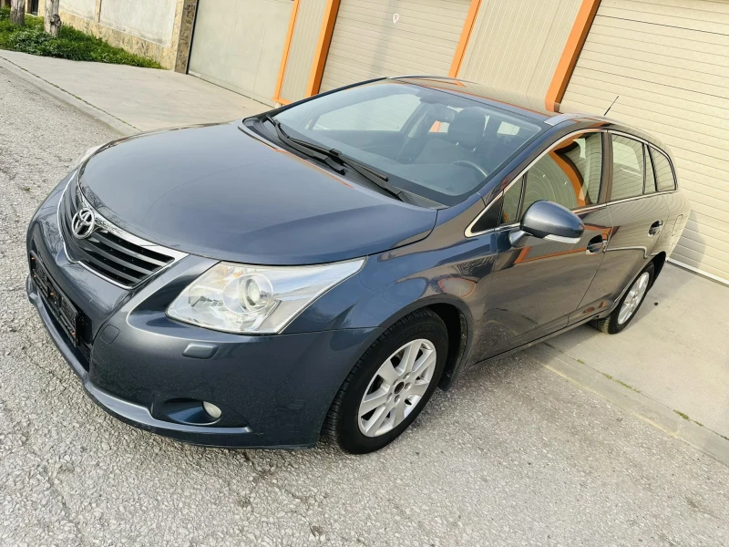 Toyota Avensis 1.8, снимка 3 - Автомобили и джипове - 47669098