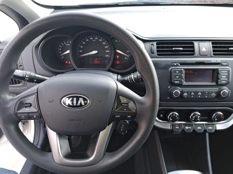 Kia Rio EURO  5F, снимка 12 - Автомобили и джипове - 48132856