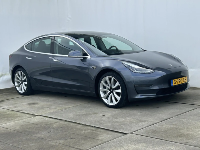 Tesla Model 3 LONG RANGE, снимка 2 - Автомобили и джипове - 49407727