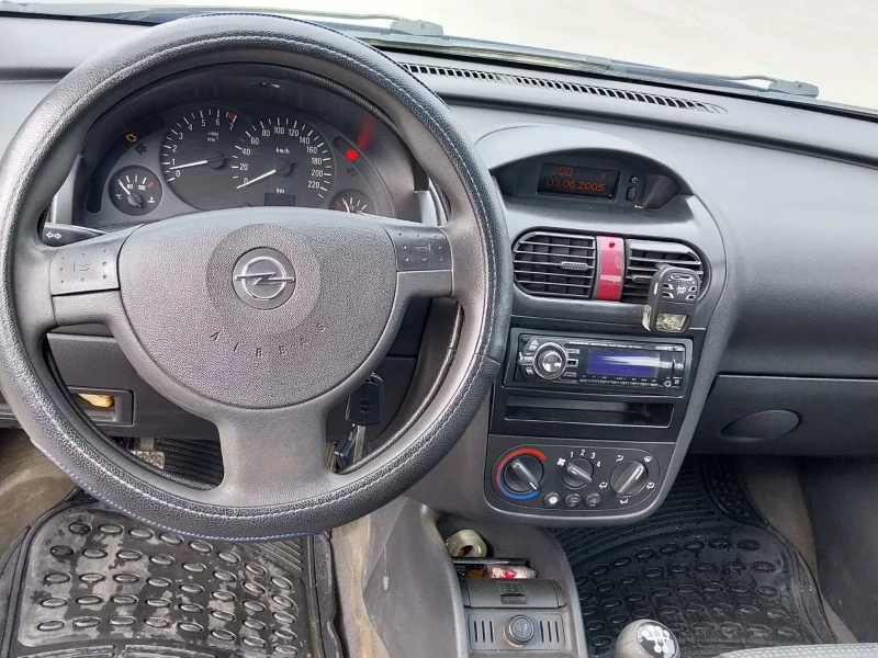 Opel Corsa, снимка 14 - Автомобили и джипове - 52748392