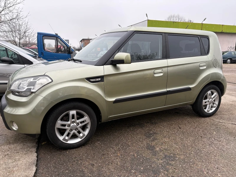 Kia Soul, снимка 2 - Автомобили и джипове - 52572131