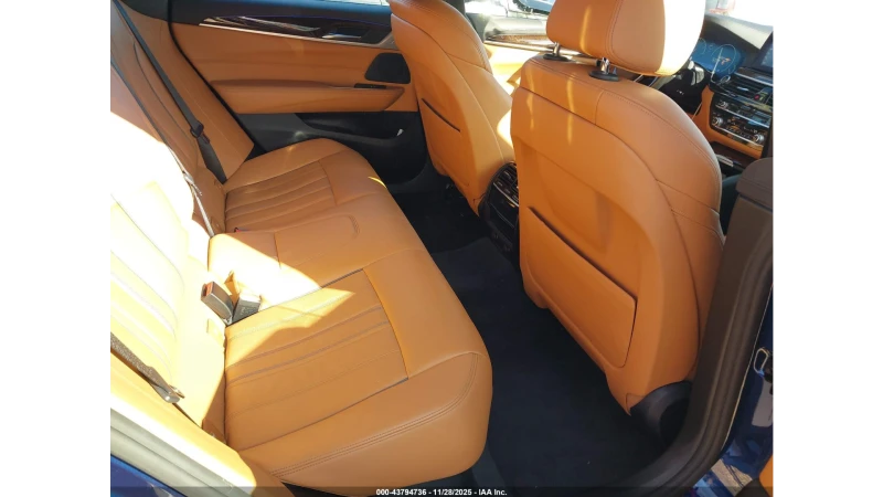 BMW 640 Gran Turismo XDrive, снимка 10 - Автомобили и джипове - 52911868