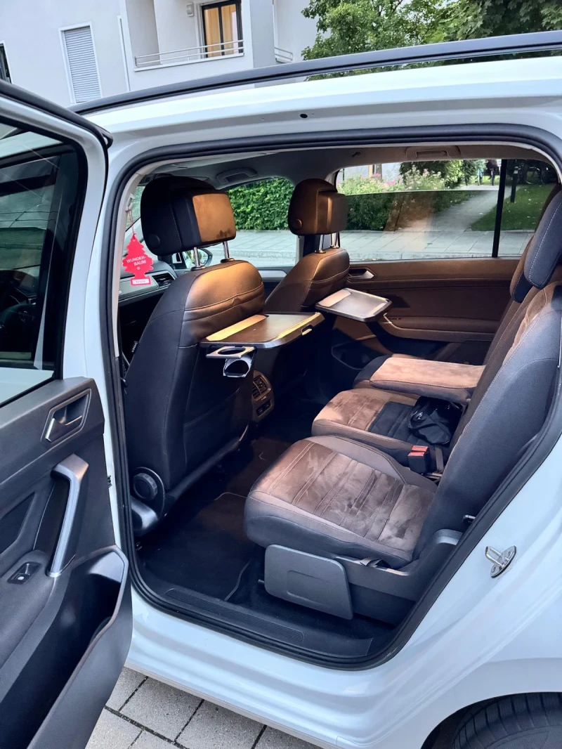 VW Touran 1.6 116, снимка 5 - Автомобили и джипове - 52723654