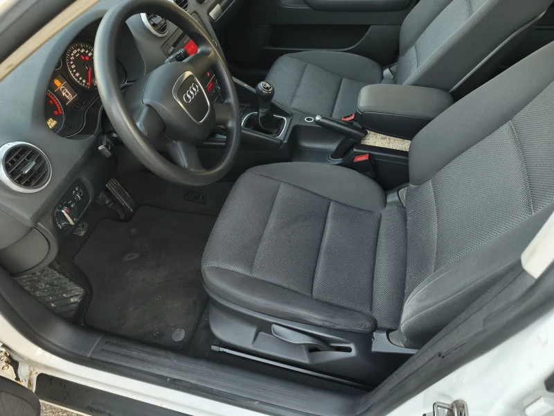 Audi A3 1.4TFSI 122кс 6999лв, снимка 8 - Автомобили и джипове - 52804933