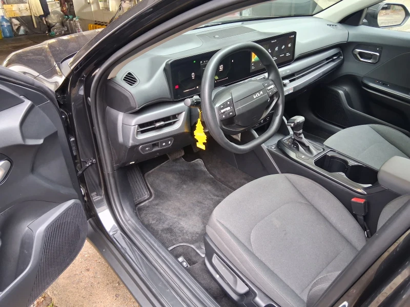 Kia K4 LX 2.0i  18 500км, снимка 13 - Автомобили и джипове - 52894510