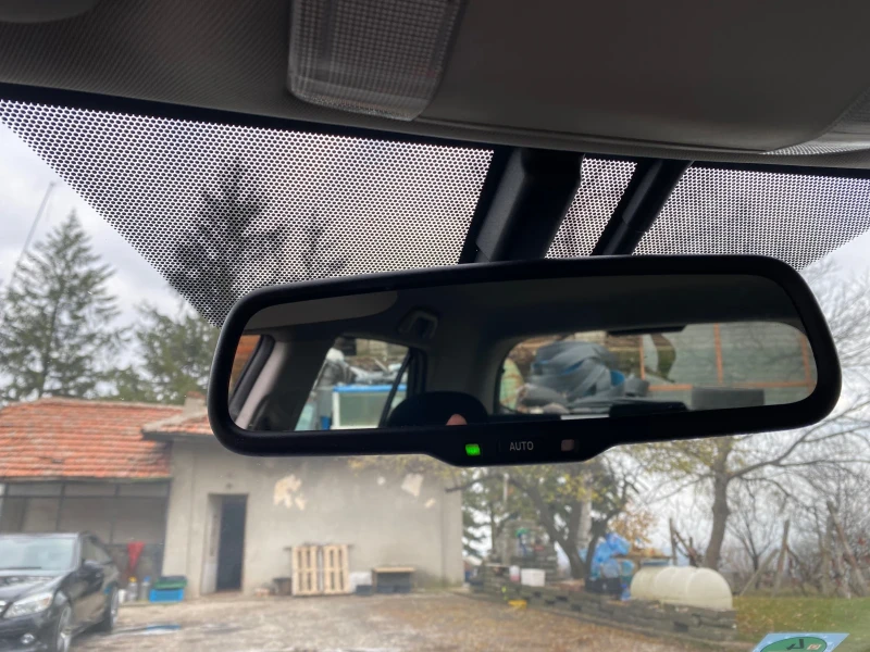 Toyota Auris 1.6 Executive  АВТОМАТИК , снимка 13 - Автомобили и джипове - 52866811