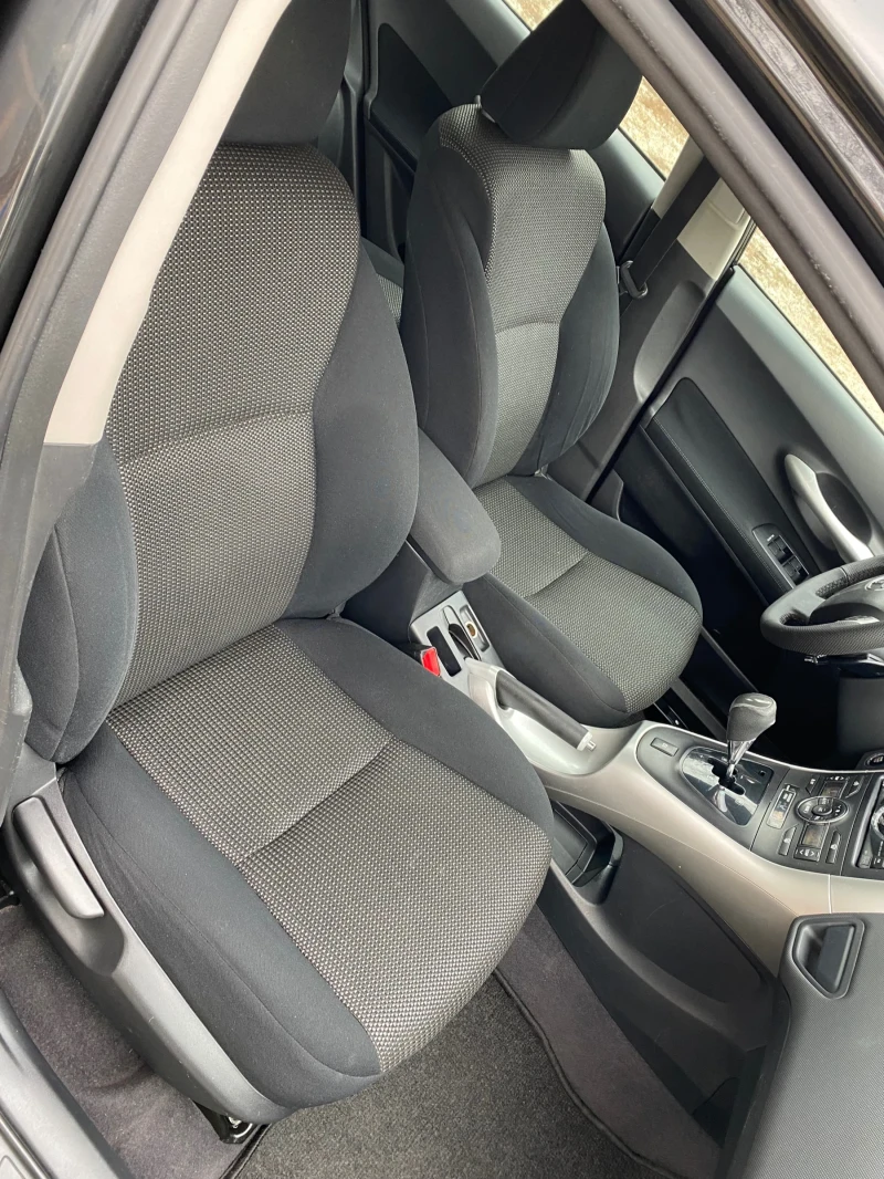 Toyota Auris 1.6 Executive  АВТОМАТИК , снимка 10 - Автомобили и джипове - 52866811